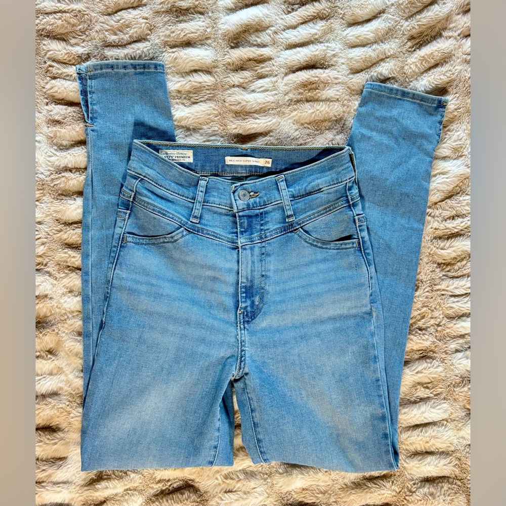 Levi’s Premium- Light Blue Women's High-Rise Skinny Jeans